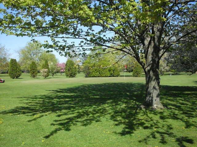 Warfield Greens Golf Course