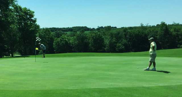 Cedarcrest Golf & Country Club