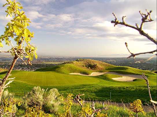 A view of the 1st green at South Mountain Golf Club