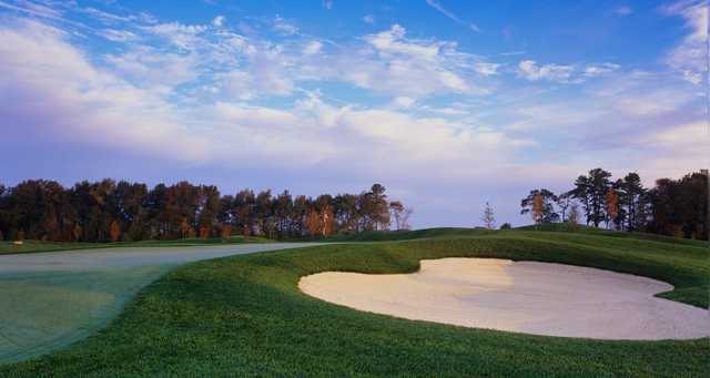A fall day view of a hole at Heritage Shores Golf Club.