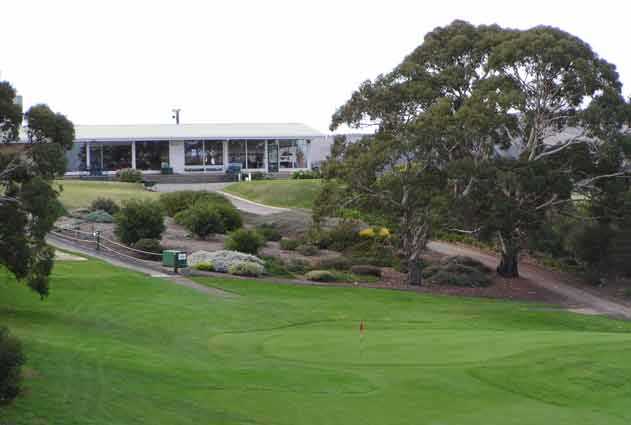 A view of the 18th green and clubhouse in background at Victor Harbor Golf Club