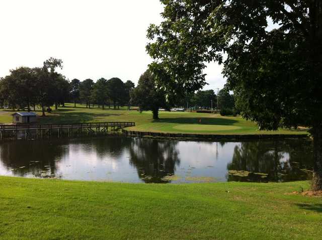 View of the par-4 17th green at Big Spring Lake Golf