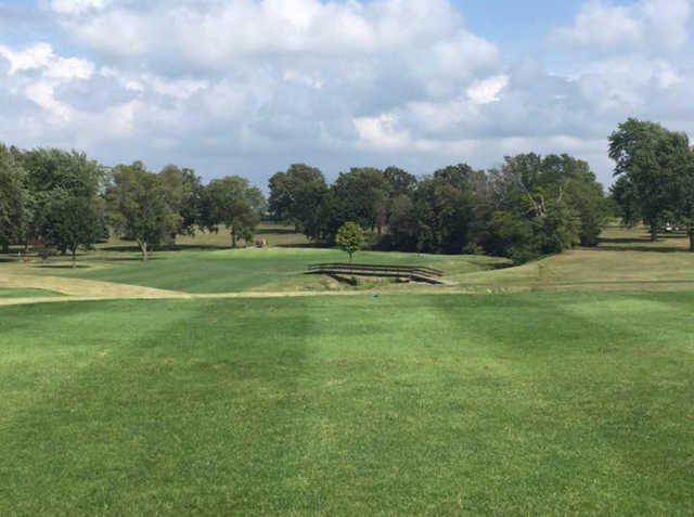 Tall Oaks Country Club