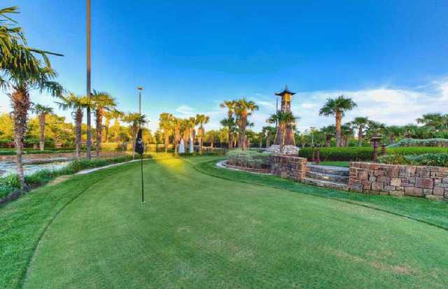 Horseshoe Bay Resort - Whitewater Putting Course