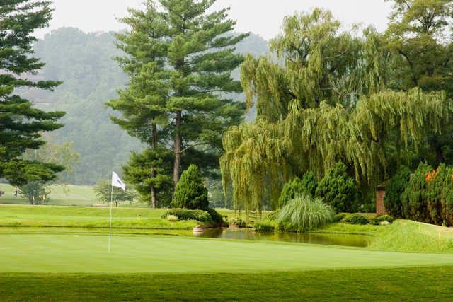 Cross Creek Country Club