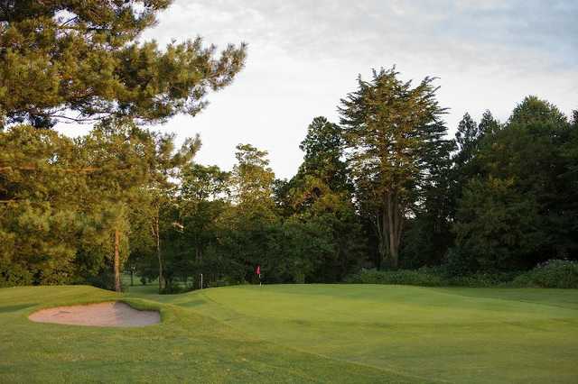 Plenty of sand hazards to avoid at Mond Valley