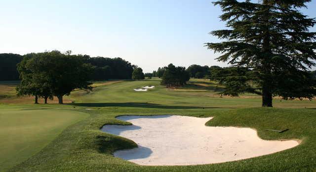 A view of a tee at Bidermann Golf Club.