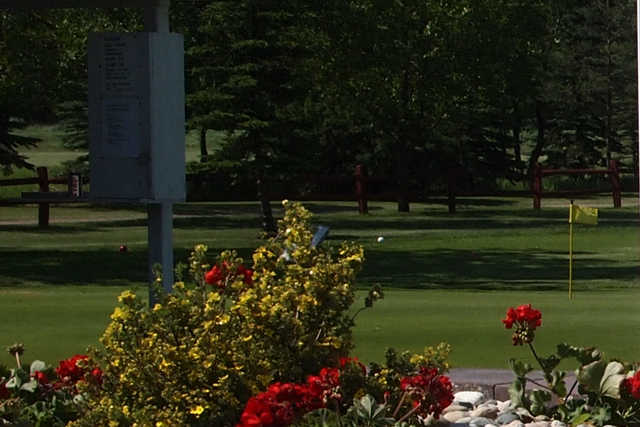 Warren Riverside Golf Club