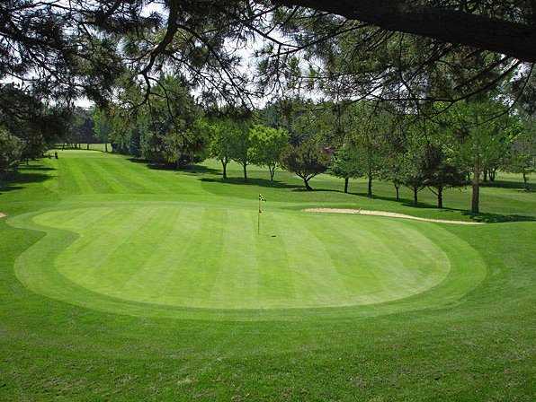 A view of the 11th hole at Greystones Golf Club