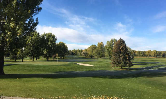 A view of a green at Laurel Golf Club.