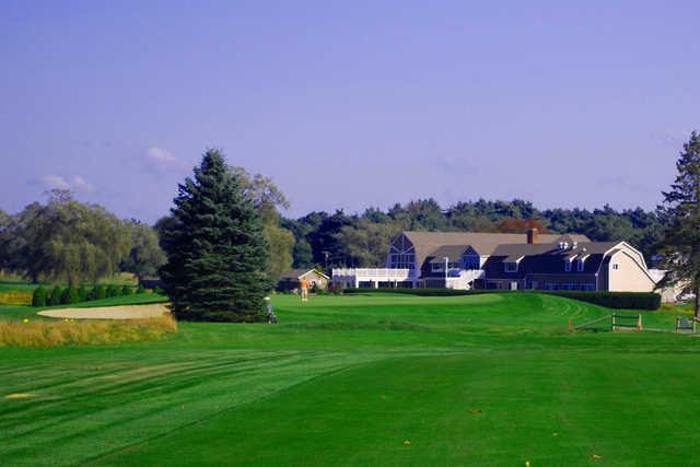 Crestwood Country Club