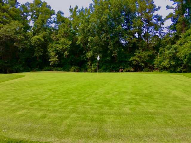 Houndslake Country Club