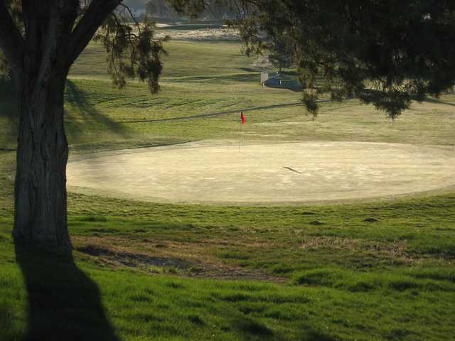 Shield Crest Golf Course
