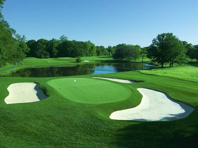 Quaker Ridge Golf Club
