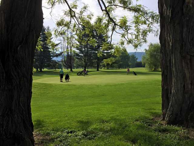 Willowcreek Golf Club