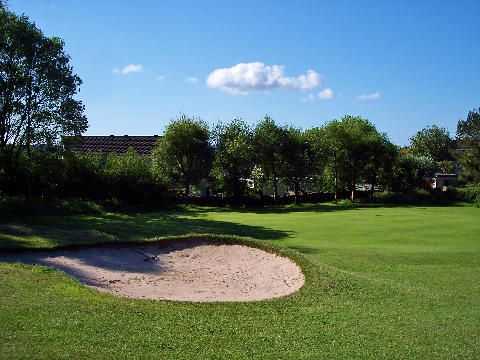 Large bunker protecting the 9th green