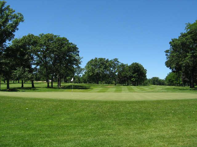 Lake Shore Country Club