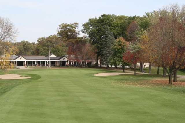 Oakwood Country Club