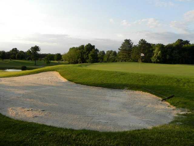 Fox Den Golf Course