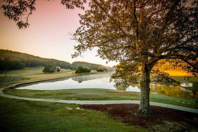 A view of a tee at Heritage Golf Course