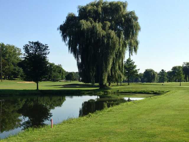 A sunny day view from Hoodkroft Country Club