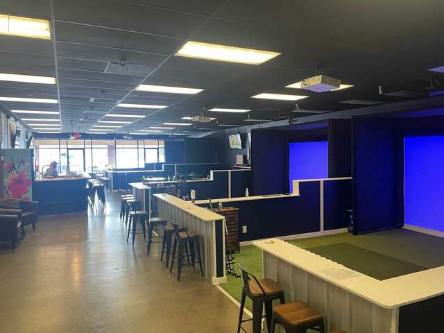 Underpar Golf Lounge