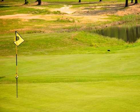 Running Deer Golf Club