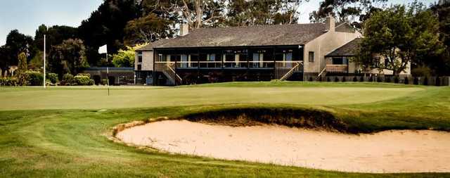 Royal Hobart 18th and clubhouse