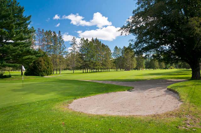 A view of a green at Lake Morey Inn Resort Country Club
