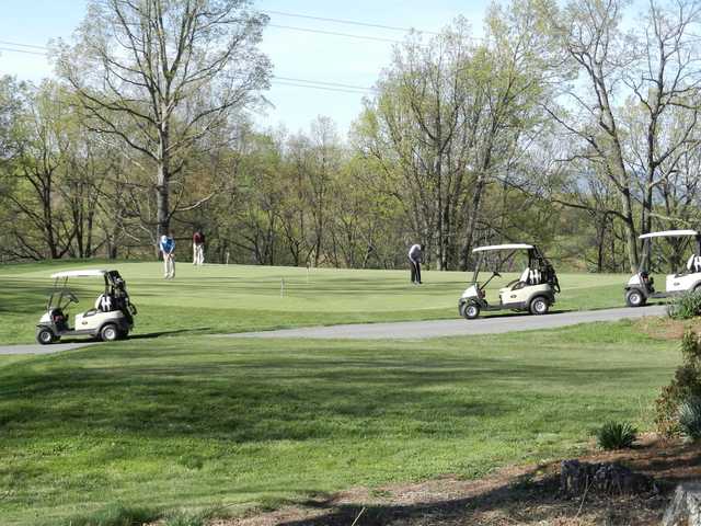 Hunting Hills Country Club