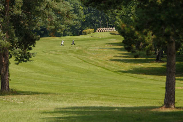 A view of a fairway at Dijon-Bourgogne Golf Club