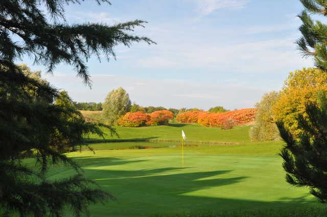 A view of a green at Golf de Senart