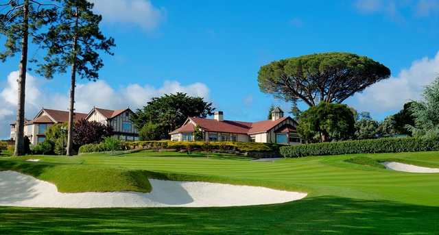 Peninsula Golf & Country Club