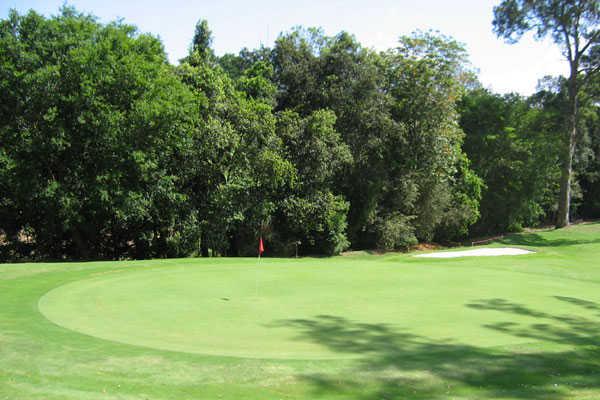 A view of the 2nd green at Ashgrove Golf Club