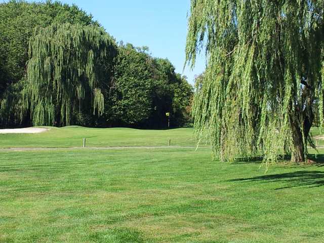 Willowbrook Country Club