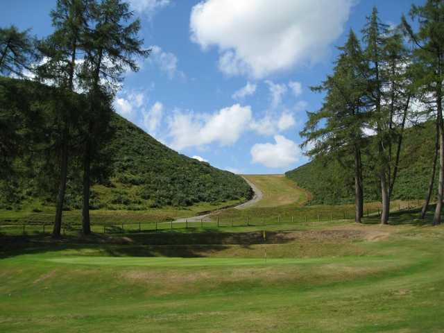 A view of the stunning 18th green at Church Stretton Golf Club