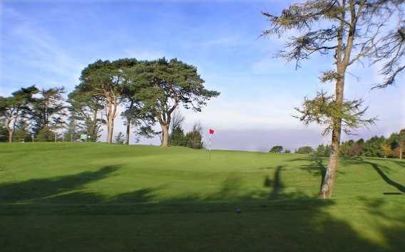 A view of the 4th green at Slade Valley Golf Club