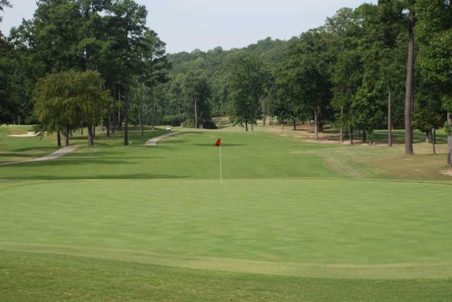 A view of the 9th green at Eagle Point Golf Club