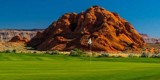 A view of a hole from The Championship Course at Sand Hollow Golf Resort.