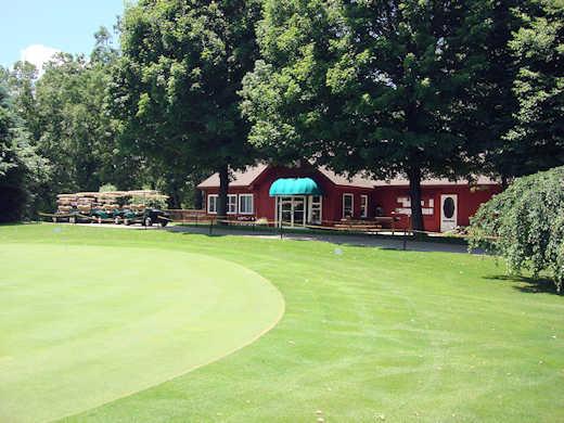 Hills' Heart of the Lakes Golf Course