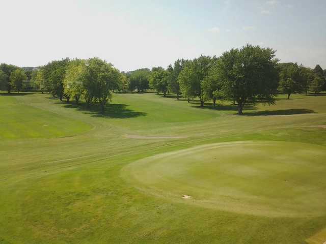 Slayton Country Club