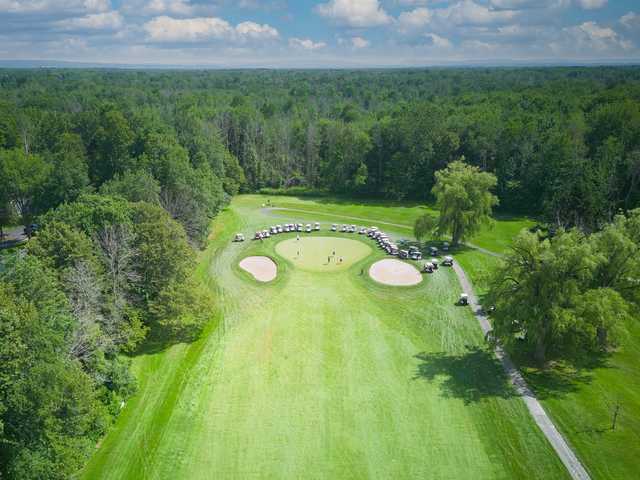 Lakeshore Yacht & Country Club