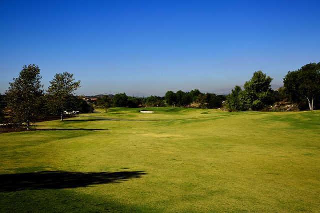 Angeles National Golf Club