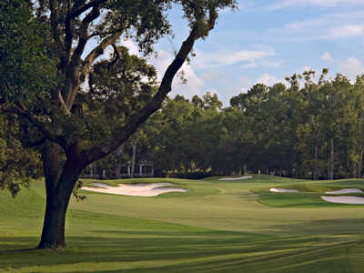 A view of a green protected by bunkers from Azalea at Marriott's Grand Hotel & Lakewood Golf Club (Michael Clemmer)