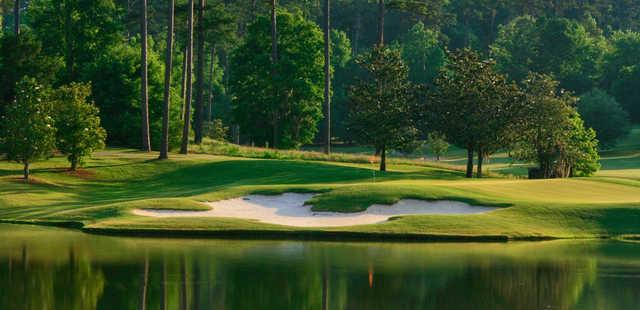 A view of green #8 at Canyon from Cambrian Ridge.