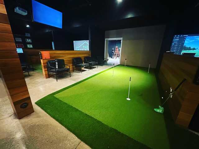 The Shack Indoor Golf