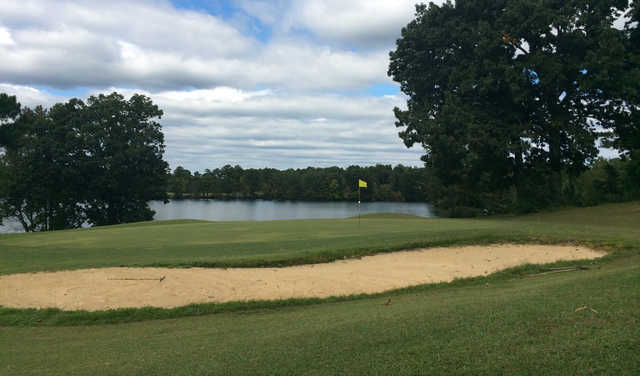 A view of a hole at Cumberland Lake Golf Course.