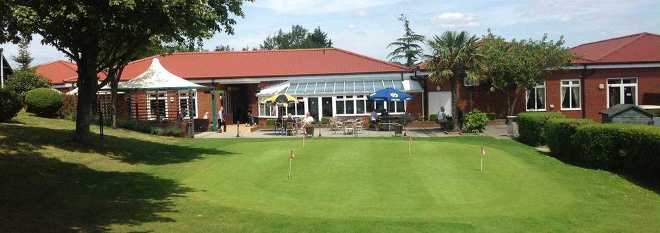 The Oaks Golf Centre - 9 Hole Course