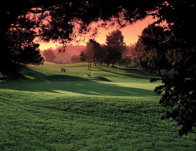 Sunset Hills Country Club