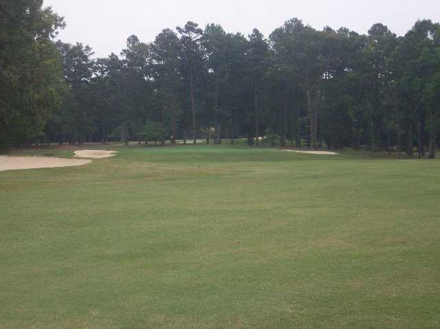 Rolling Hills Country Club